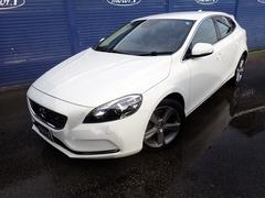 Ｖ４０ Ｔ４　スマートキー　本革シート　衝突被害軽減ブレーキ　車線逸脱防止装置 1161204A30250606W003 2