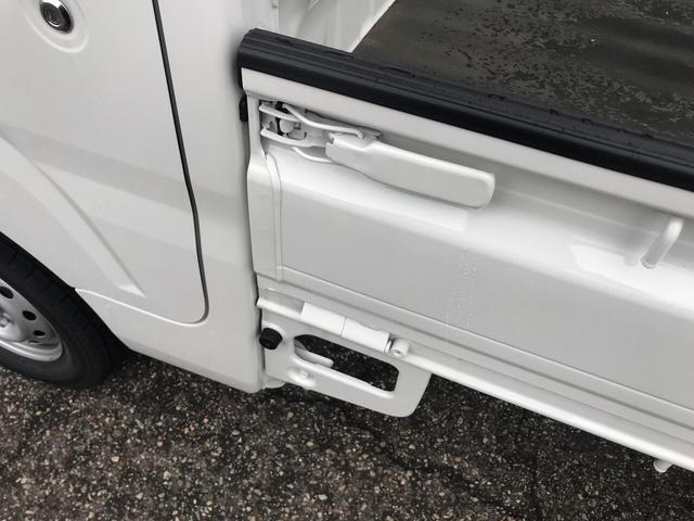 スタンダード 4WD 届出済未使用車(9枚目)