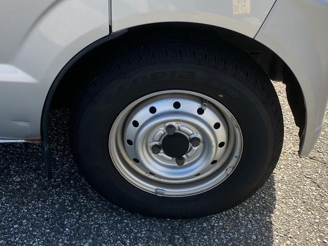 エブリイ PA ハイルーフ パートタイム4WD 5MT エアコン パワステ 集中ドアロック 運転席助手席エアバッグ 軽バン(10枚目)