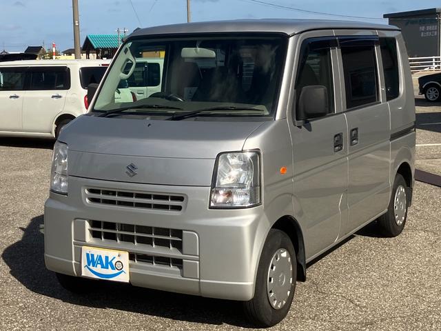 エブリイ GA パートタイム4WD 5MT エアコン パワステ 集中ドアロック 運転席助手席エアバッグ 軽バン(4枚目)