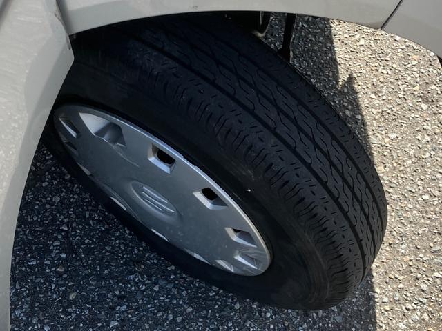 エブリイ GA パートタイム4WD 5MT エアコン パワステ 集中ドアロック 運転席助手席エアバッグ 軽バン(11枚目)