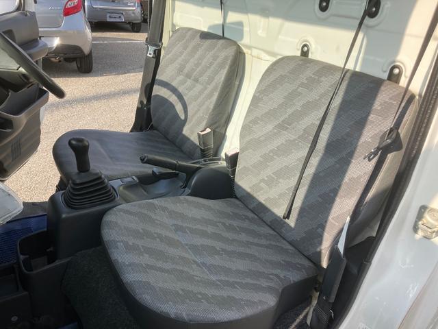 キャリイトラック KC パートタイム4WD 5MT エアコン 走行5万Km未満 車検R9年11月 軽トラ(15枚目)