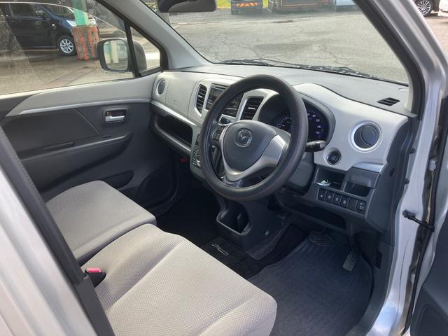 フレア ＨＳ　レーダーサポートブレーキ　Ｓ－エネチャージ　スマートキー　プッシュスタート　オートエアコン　パワーステアリング　パワーウインドウ　ＡＢＳ　運転席助手席エアバッグ　衝突安全ボディ　純正アルミホイール（12枚目）