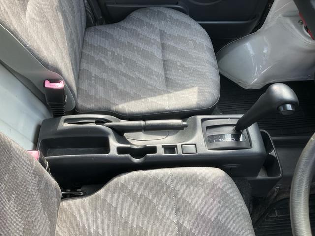 キャリイトラック KCエアコン・パワステ AT エアコン パワステ 走行3万Km未満 軽トラ(15枚目)