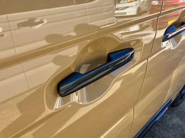 スペーシアギア ハイブリッドＸＺターボ４ＷＤ全方位カメラナビ　スマートキー　両側電動スライドドア　衝突被害軽減システム　ナビ　バックカメラ　全周囲カメラ　ドライブレコーダー　ＥＴＣ　レーンアシスト　ＬＥＤヘッドライト　クリアランスソナー（16枚目）