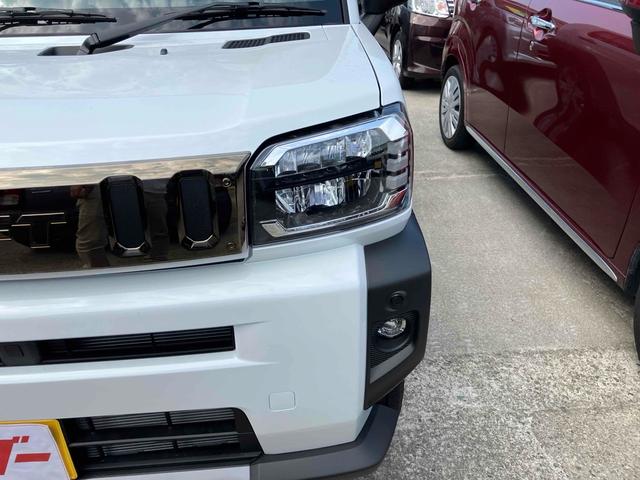 タフト Ｇ　ダーククロムベンチャー　４ＷＤ　バックカメラ　クリアランスソナー　オートクルーズコントロール　衝突被害軽減システム　オートライト　ＬＥＤヘッドランプ　スマートキー　アイドリングストップ　電動格納ミラー　サンルーフ　ＣＶＴ（5枚目）