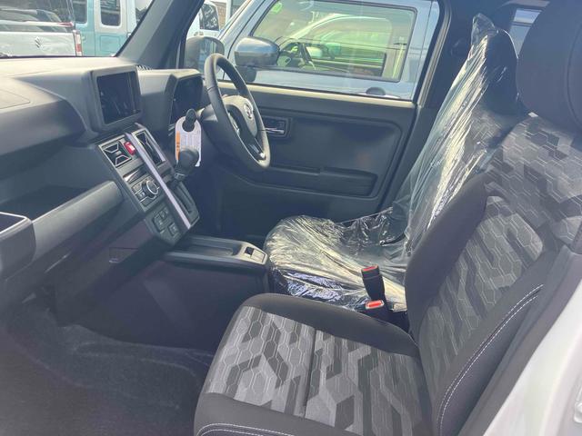 タフト Ｇ　ダーククロムベンチャー　４ＷＤ　バックカメラ　クリアランスソナー　オートクルーズコントロール　衝突被害軽減システム　オートライト　ＬＥＤヘッドランプ　スマートキー　アイドリングストップ　電動格納ミラー　サンルーフ　ＣＶＴ（16枚目）