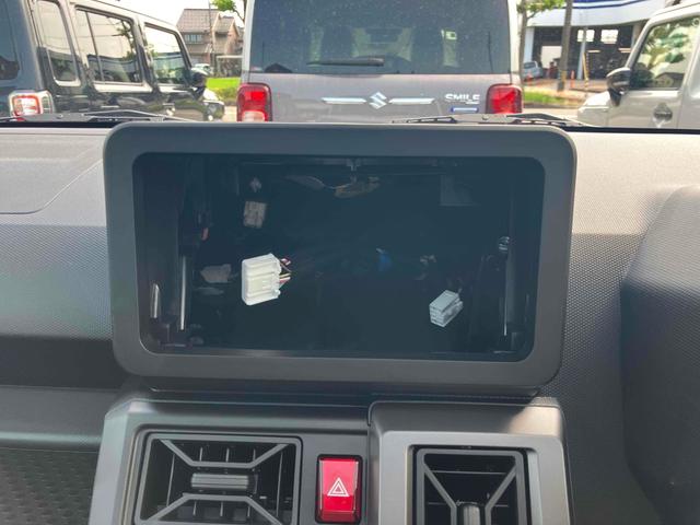 タフト Ｇ　ダーククロムベンチャー　４ＷＤ　バックカメラ　クリアランスソナー　オートクルーズコントロール　衝突被害軽減システム　オートライト　ＬＥＤヘッドランプ　スマートキー　アイドリングストップ　電動格納ミラー　サンルーフ　ＣＶＴ（24枚目）