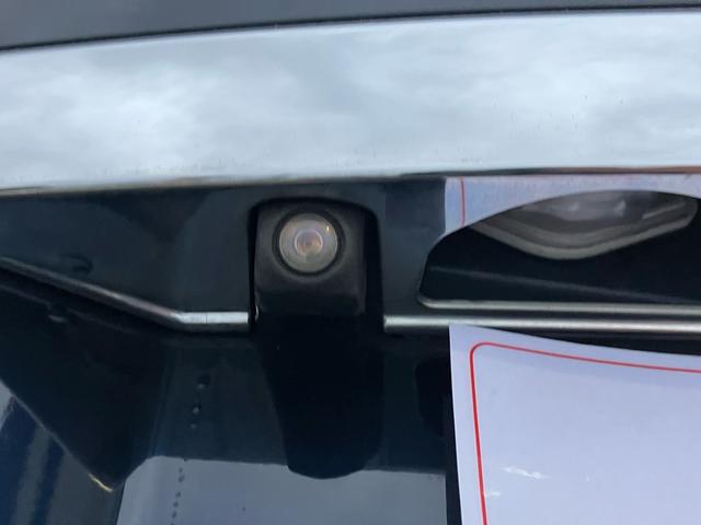 シャトル ハイブリッドＸ　４ＷＤ　メモリーナビ　フルセグ　Ｂｌｕｅｔｏｏｔｈ　バックカメラ　スマートキー　アルミホイール　ＥＴＣ　ＬＥＤヘッドライト（9枚目）