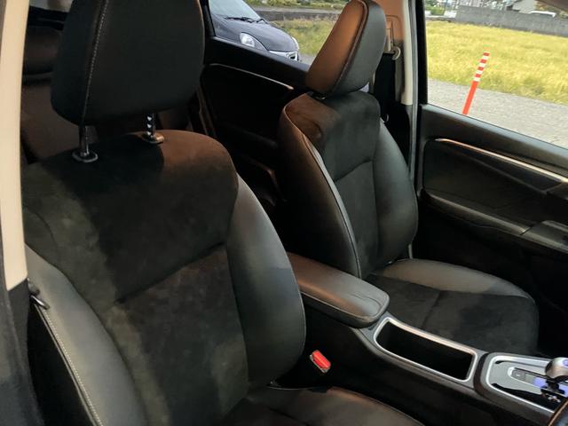 シャトル ハイブリッドＸ　４ＷＤ　メモリーナビ　フルセグ　Ｂｌｕｅｔｏｏｔｈ　バックカメラ　スマートキー　アルミホイール　ＥＴＣ　ＬＥＤヘッドライト（18枚目）