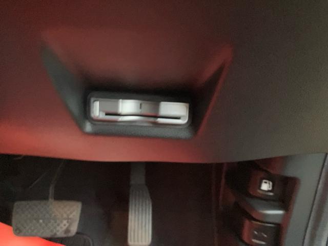 シャトル ハイブリッドＸ　４ＷＤ　メモリーナビ　フルセグ　Ｂｌｕｅｔｏｏｔｈ　バックカメラ　スマートキー　アルミホイール　ＥＴＣ　ＬＥＤヘッドライト（33枚目）