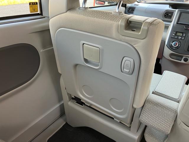 タント Ｘ　ＳＡ　４ＷＤ　メモリーナビ　フルセグ　Ｂｌｕｅｔｏｏｔｈ　両側スライドドア　左片側パワースライドドア　スマートキー　運転席・助手席エアバック　ＡＢＳ　横滑り防止　盗難防止システム（17枚目）