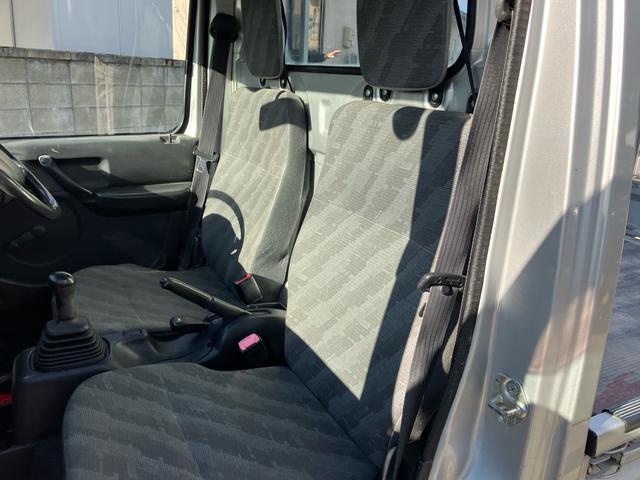 キャリイトラック KC 4WD 5速マニュアル エアコン パワステ(11枚目)