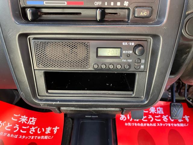 キャリイトラック KC 4WD 5速マニュアル エアコン パワステ(17枚目)