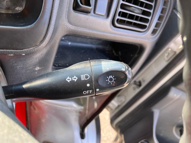 キャリイトラック KC 4WD 5速マニュアル エアコン パワステ(21枚目)