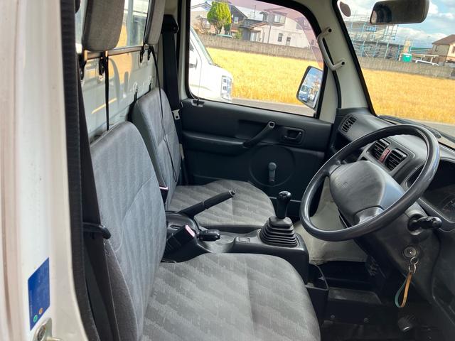 キャリイトラック KC 4WD 5速マニュアル エアコン パワステ(12枚目)