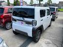 タフト Ｇ　ダーククロムベンチャー　４ＷＤ　バックカメラ　クリアランスソナー　オートクルーズコントロール　衝突被害軽減システム　オートライト　ＬＥＤヘッドランプ　スマートキー　アイドリングストップ　電動格納ミラー　サンルーフ　ＣＶＴ（7枚目）