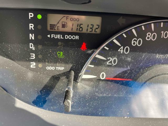 タント カスタムＶＳ　ＨＩＤ　スマートキー　電動格納ミラー　ベンチシート　ＡＴ　盗難防止システム　ＡＢＳ　ＣＤ　ＤＶＤ再生　アルミホイール　衝突安全ボディ　エアコン　パワーステアリング　パワーウィンドウ　運転席エアバッグ（26枚目）