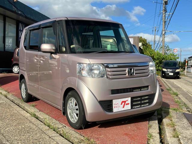Ｎ－ＢＯＸ Ｇ・Ｌパッケージ　バックカメラ　両側スライドドア　スマートキー　アイドリングストップ　ベンチシート　ＣＶＴ　盗難防止システム　ＡＢＳ　ＥＳＣ　アルミホイール　衝突安全ボディ　エアコン　パワーステアリング（4枚目）
