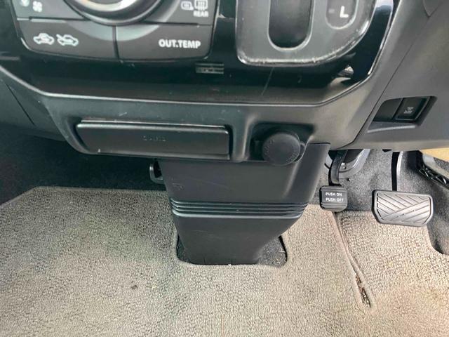 パレットSW XS 4WD 両側スライド・片側電動 オートライト HID スマートキー 電動格納ミラー シートヒーター ベンチシート CVT 盗難防止システム ABS CD DVD再生 USB アルミホイール(22枚目)