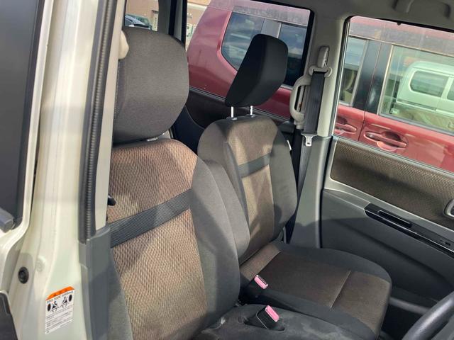 ルークス ハイウェイスター　４ＷＤ　両側スライド・片側電動　オートライト　ＨＩＤ　スマートキー　電動格納ミラー　シートヒーター　ベンチシート　ＣＶＴ　盗難防止システム　ＡＢＳ　Ｂｌｕｅｔｏｏｔｈ　アルミホイール　衝突安全ボディ（14枚目）