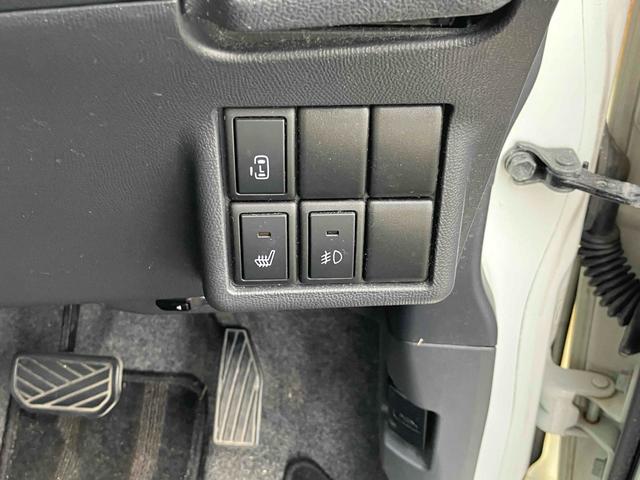 ルークス ハイウェイスター　４ＷＤ　両側スライド・片側電動　オートライト　ＨＩＤ　スマートキー　電動格納ミラー　シートヒーター　ベンチシート　ＣＶＴ　盗難防止システム　ＡＢＳ　Ｂｌｕｅｔｏｏｔｈ　アルミホイール　衝突安全ボディ（27枚目）