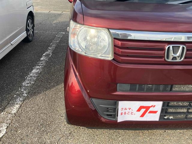 Ｎ－ＢＯＸ Ｇ・Ｌパッケージ　両側スライド・片側電動　スマートキー　アイドリングストップ　電動格納ミラー　ベンチシート　ＣＶＴ　盗難防止システム　ＡＢＳ　ＥＳＣ　衝突安全ボディ　エアコン　パワーステアリング　パワーウィンドウ（3枚目）