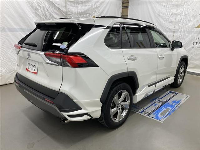 ＲＡＶ４ Ｇ　４ＷＤ　フルセグ　メモリーナビ　ＤＶＤ再生　ミュージックプレイヤー接続可　バックカメラ　衝突被害軽減システム　ＥＴＣ　ドラレコ　ＬＥＤヘッドランプ　ワンオーナー　フルエアロ（9枚目）