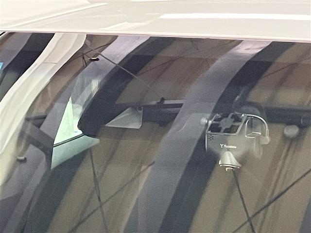 カムリ Ｇ　フルセグ　メモリーナビ　ミュージックプレイヤー接続可　バックカメラ　衝突被害軽減システム　ＥＴＣ　ドラレコ　ＬＥＤヘッドランプ　ワンオーナー（13枚目）