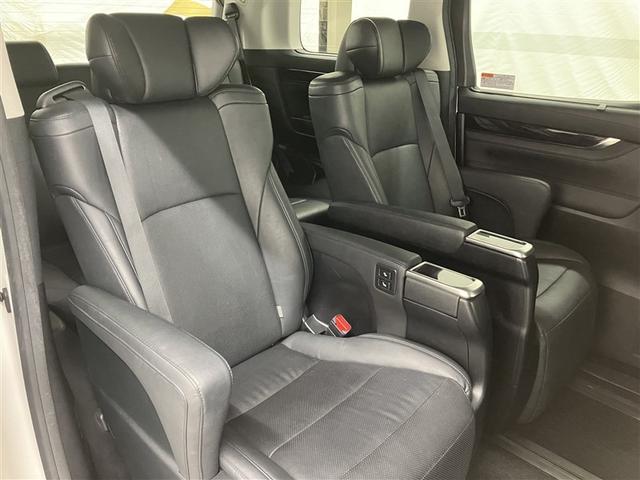 アルファード 2.5S Cパッケージ フルセグ メモリーナビ DVD再生 ミュージックプレイヤー接続可 後席モニター バックカメラ 衝突被害軽減システム ETC 両側電動スライド LEDヘッドランプ 乗車定員7人 3列シート ワンオーナー(29枚目)