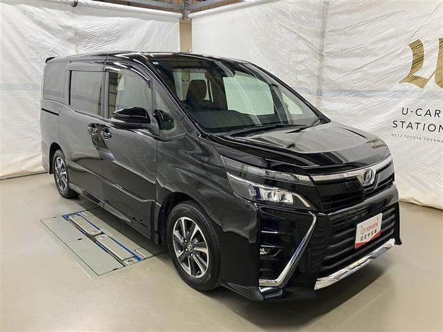 ヴォクシー ZS フルセグ メモリーナビ DVD再生 ミュージックプレイヤー接続可 バックカメラ 衝突被害軽減システム ETC ドラレコ 両側電動スライド LEDヘッドランプ ウオークスルー 乗車定員7人 3列シート(6枚目)