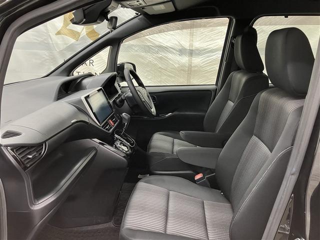 ヴォクシー ZS フルセグ メモリーナビ DVD再生 ミュージックプレイヤー接続可 バックカメラ 衝突被害軽減システム ETC ドラレコ 両側電動スライド LEDヘッドランプ ウオークスルー 乗車定員7人 3列シート(20枚目)