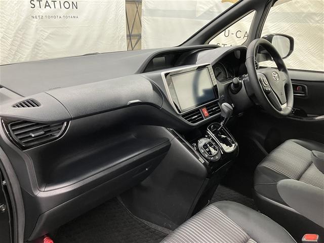 ヴォクシー ZS フルセグ メモリーナビ DVD再生 ミュージックプレイヤー接続可 バックカメラ 衝突被害軽減システム ETC ドラレコ 両側電動スライド LEDヘッドランプ ウオークスルー 乗車定員7人 3列シート(21枚目)