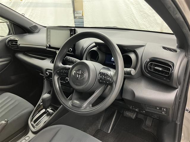 ヤリス ハイブリッドG メモリーナビ ミュージックプレイヤー接続可 バックカメラ 衝突被害軽減システム ETC(17枚目)