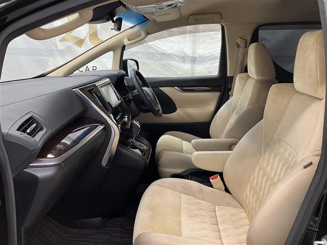 アルファード ２．５Ｘ　フルセグ　ＨＤＤナビ　ＤＶＤ再生　ミュージックプレイヤー接続可　後席モニター　バックカメラ　衝突被害軽減システム　ＥＴＣ　電動スライドドア　ＬＥＤヘッドランプ　乗車定員８人　３列シート　ワンオーナー（20枚目）