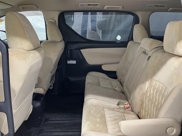 アルファード ２．５Ｘ　フルセグ　ＨＤＤナビ　ＤＶＤ再生　ミュージックプレイヤー接続可　後席モニター　バックカメラ　衝突被害軽減システム　ＥＴＣ　電動スライドドア　ＬＥＤヘッドランプ　乗車定員８人　３列シート　ワンオーナー（24枚目）