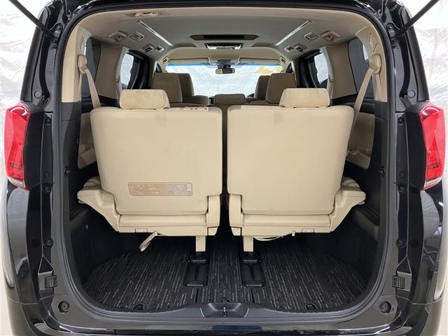 アルファード ２．５Ｘ　フルセグ　ＨＤＤナビ　ＤＶＤ再生　ミュージックプレイヤー接続可　後席モニター　バックカメラ　衝突被害軽減システム　ＥＴＣ　電動スライドドア　ＬＥＤヘッドランプ　乗車定員８人　３列シート　ワンオーナー（27枚目）