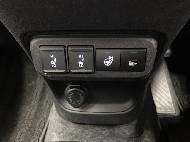 シートヒーター付きです。寒い日も快適なドライブが楽しめます♪