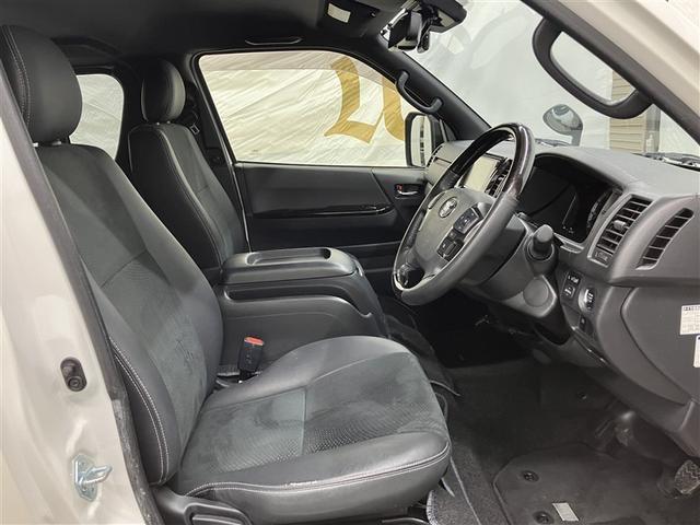 ハイエースバン スーパーGL ダークプライムII 4WD フルセグ メモリーナビ DVD再生 ミュージックプレイヤー接続可 バックカメラ 衝突被害軽減システム ETC ドラレコ LEDヘッドランプ ワンオーナー ディーゼル(16枚目)