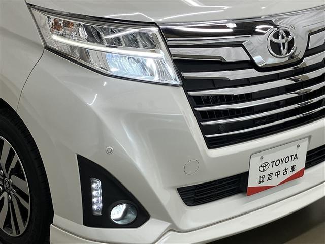 ルーミー カスタムＧ　フルセグ　メモリーナビ　ＤＶＤ再生　ミュージックプレイヤー接続可　バックカメラ　衝突被害軽減システム　ＥＴＣ　ドラレコ　両側電動スライド　ＬＥＤヘッドランプ　ウオークスルー　ワンオーナー（12枚目）