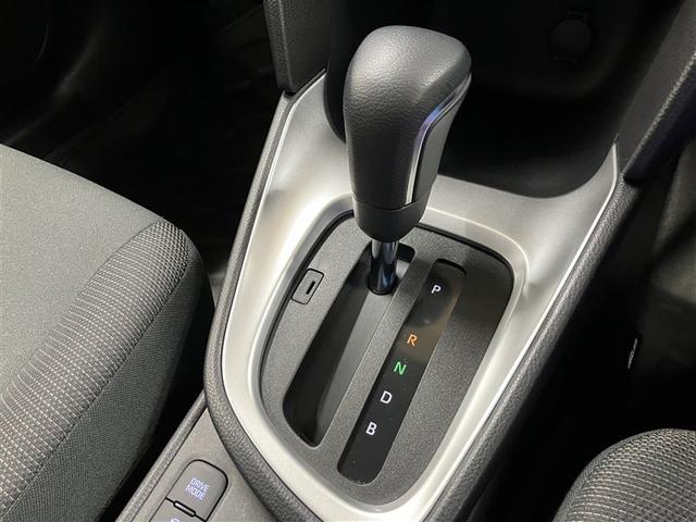 ヤリスクロス ハイブリッドＧ　フルセグ　ミュージックプレイヤー接続可　バックカメラ　衝突被害軽減システム　ＥＴＣ　ドラレコ　ワンオーナー（15枚目）