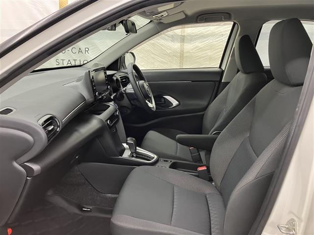 ヤリスクロス ハイブリッドＧ　フルセグ　ミュージックプレイヤー接続可　バックカメラ　衝突被害軽減システム　ＥＴＣ　ドラレコ　ワンオーナー（19枚目）