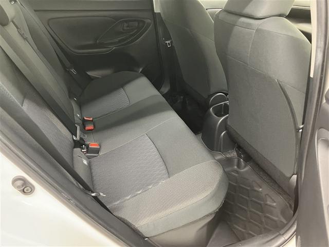 ヤリスクロス ハイブリッドＧ　フルセグ　ミュージックプレイヤー接続可　バックカメラ　衝突被害軽減システム　ＥＴＣ　ドラレコ　ワンオーナー（27枚目）