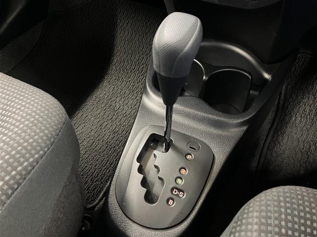 ヴィッツ Ｆ　ワンセグ　メモリーナビ　ミュージックプレイヤー接続可　バックカメラ　ワンオーナー　アイドリングストップ（14枚目）