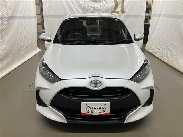 ヤリス Ｇ　ミュージックプレイヤー接続可　バックカメラ　衝突被害軽減システム　ワンオーナー（9枚目）