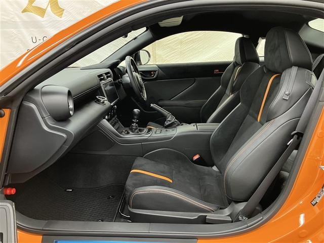 ＧＲ８６ ＲＺ　１０ｔｈアニバーサリーリミテッド　フルセグ　メモリーナビ　ＤＶＤ再生　ミュージックプレイヤー接続可　バックカメラ　ＥＴＣ　ドラレコ　ＬＥＤヘッドランプ　ワンオーナー　フルエアロ　アルミ　まるごとクリーニング済み　ロングラン保証付き（22枚目）