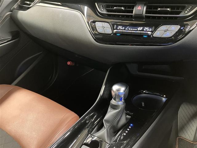 �X�^�C���b�V���ȃf�U�C���̃C���p�l�B�e����X�C�b�`�͎g���₷���ʒu�ɔz�u����Ă܂��B