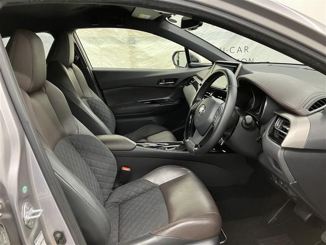 �N�ł��^�]���₷���ł��B�^�]�̂��₷���͔��ɂ����ɂ��q����܂����