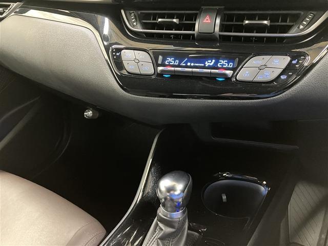 �I�[�g�}�`�b�N�n�C�r�[���Ƃ́A��s�Ԃ�Ό��Ԃ̃��C�g��F�����A�n�C�r�[���ƃ��[�r�[���������Ő؂�ւ���@�\�ł��B�铹�̎��E���m�ۂ��܂��B�ڍׂ͔̔��X�X�^�b�t�܂ł������˂��������B