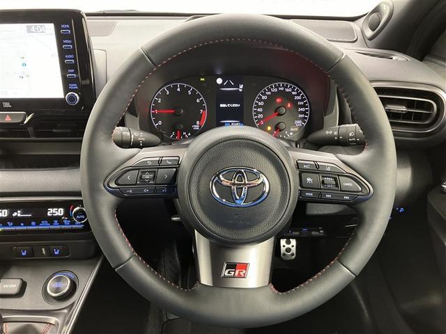 �e����X�C�b�`�͎g���₷���ʒu�ɔz�u����Ă܂��B